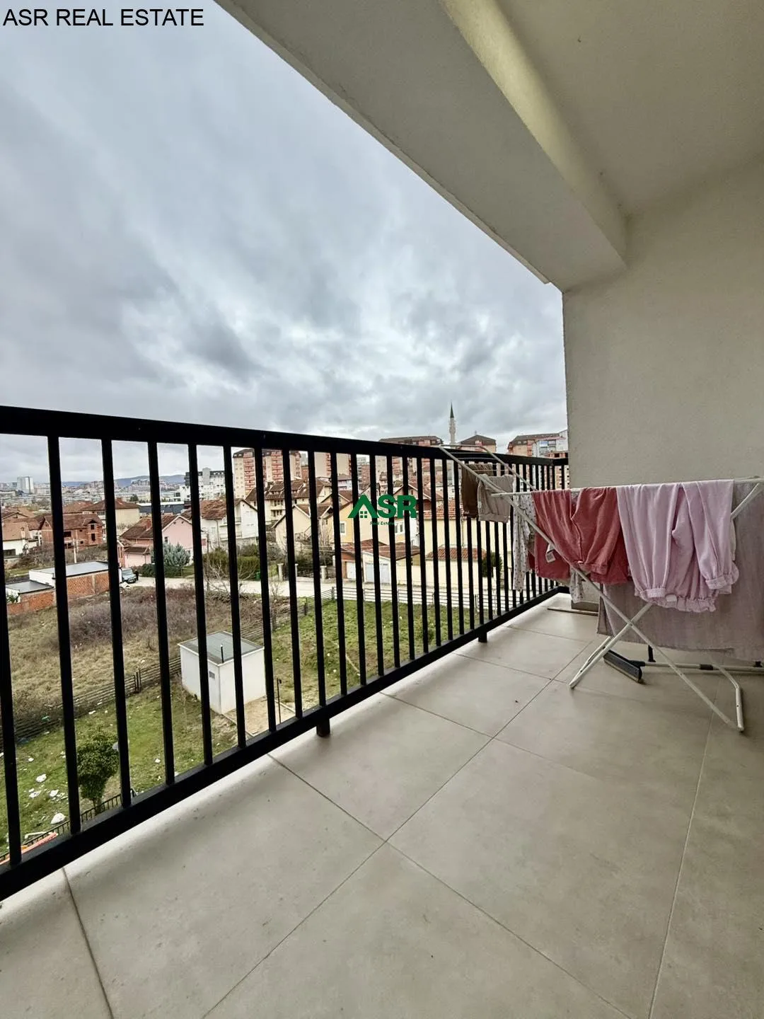 #ID:4049 Banesë me #qira në lagjen Emshir