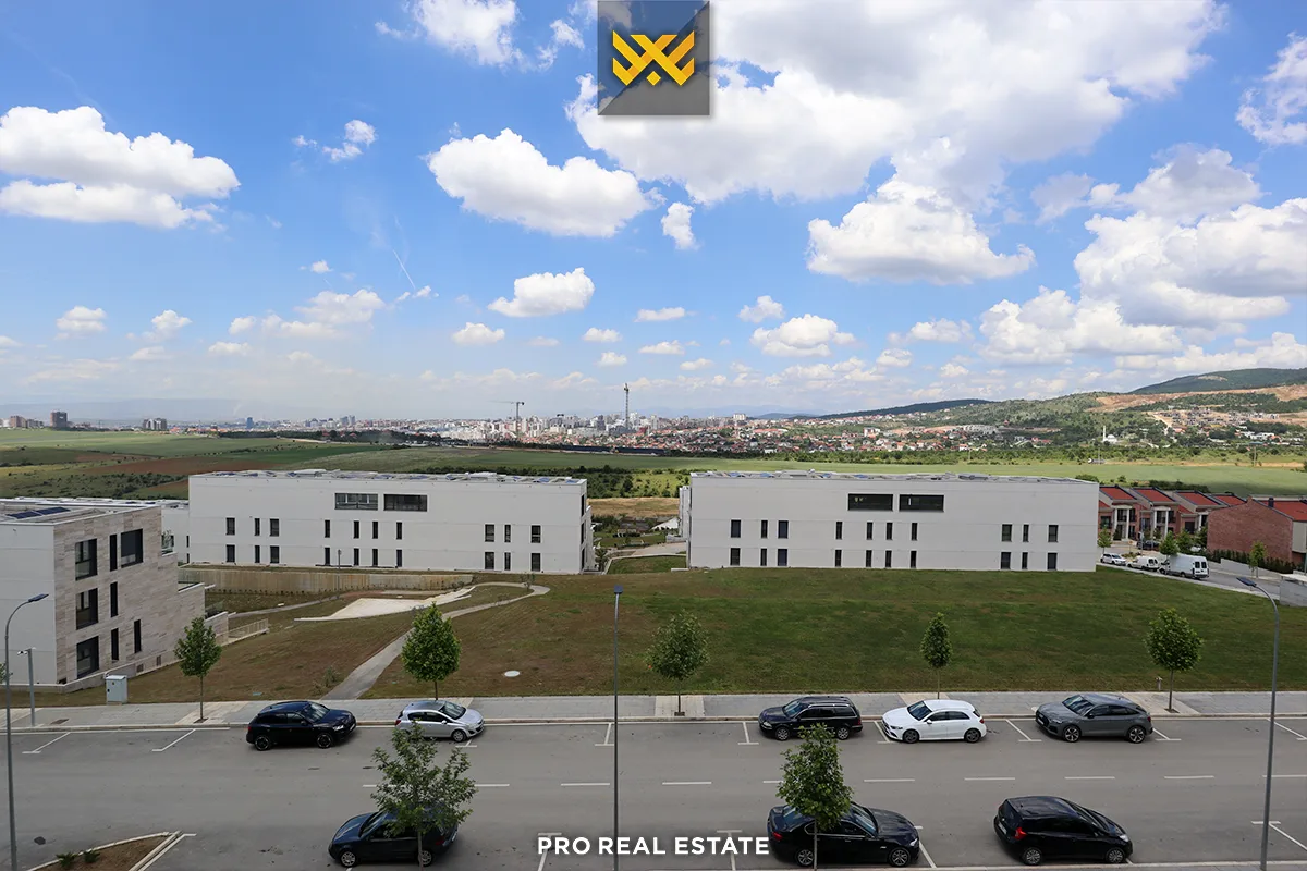 Banesë 100m² + 20m² me #QIRA në Lagjen Marigona Hill