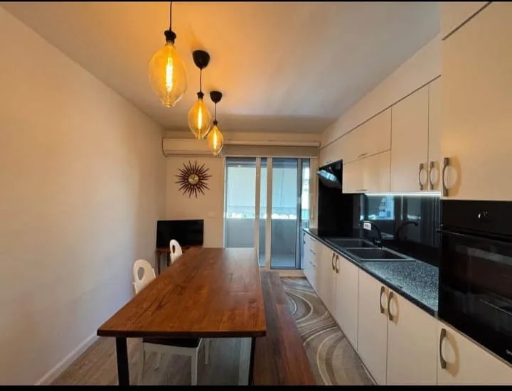 Apartament Me Qera 2+1 ne Bllok (ID B221343) Tirane