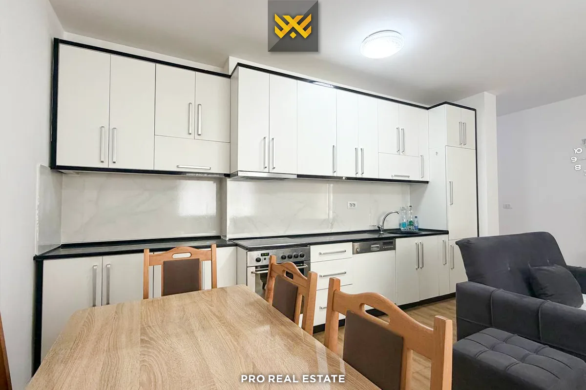Banesë 95m² me #QIRA në Dragodan