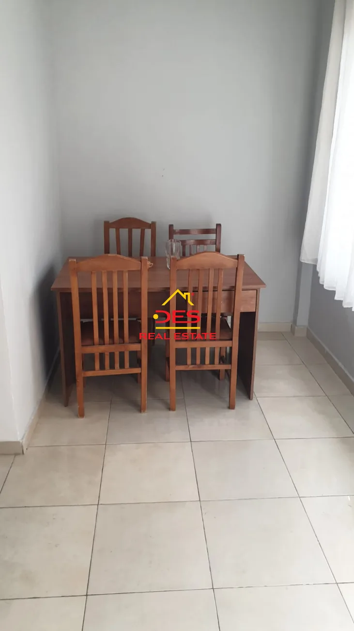 Jepet me qira shtëpi private 2+1 pranë teatrit “petro marko” ,vlorë
