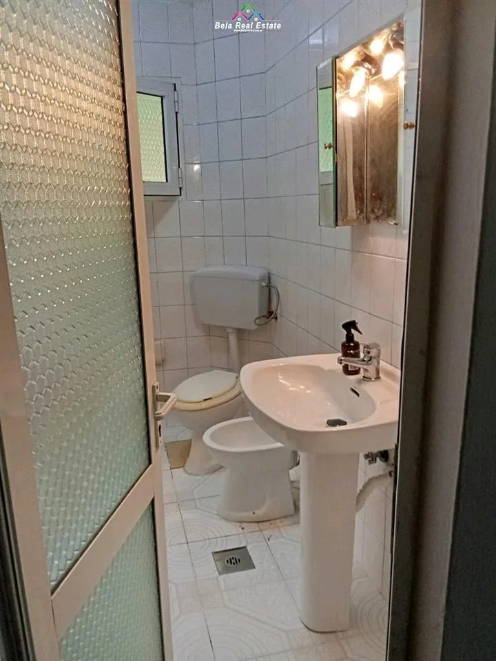 Apartament Me Qera 2+1 Tek Oxhaku (ID B221217) Tirane