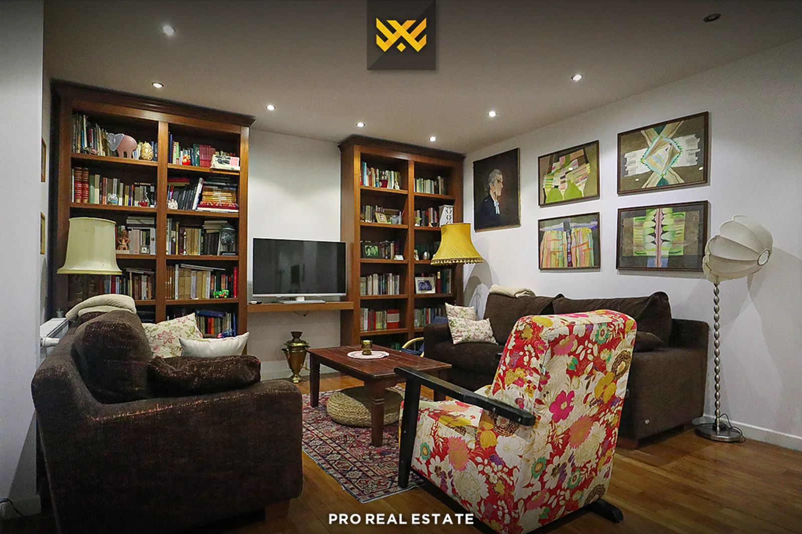 Banesë 130m² me #QIRA në Qendër.