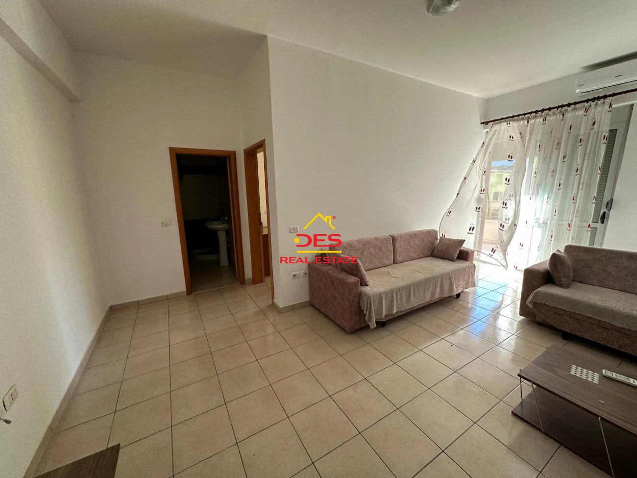 Shitet apartament 1+1 në orikum ,vlorë