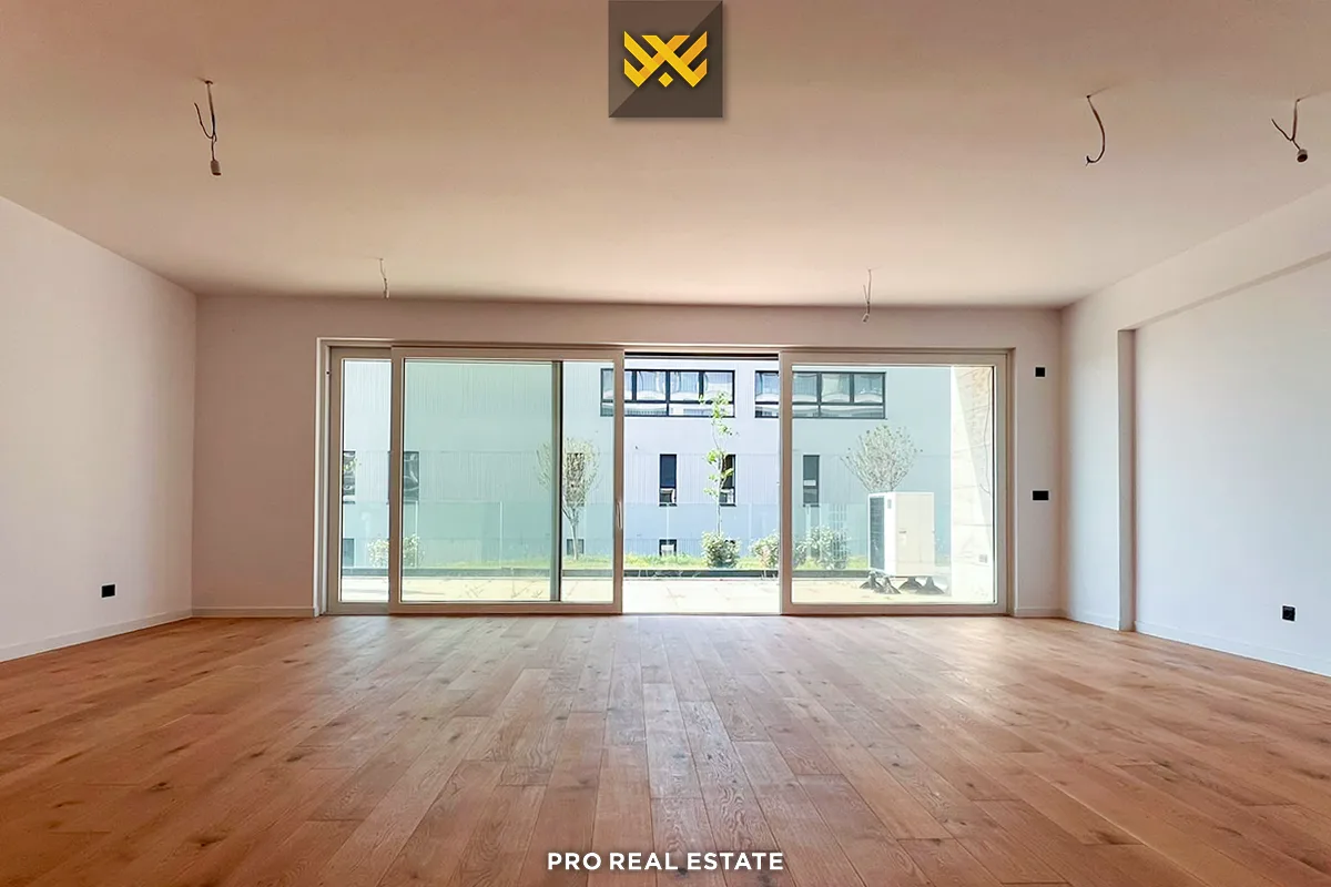 Terracier 130m² + 40m² me #QIRA në Lagjen Marigona Hill