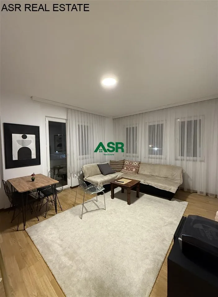 #ID:4089 Banesë 67m2 me #qira në qender tek parku i qytetit