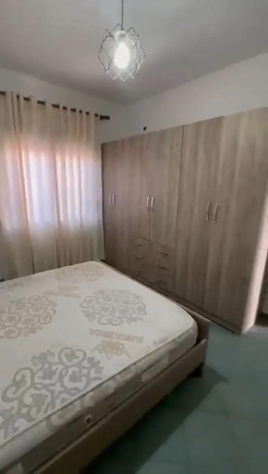 Vile Me Qera 2+1 Tek Zogu I Zi (ID BV22433) Tirane