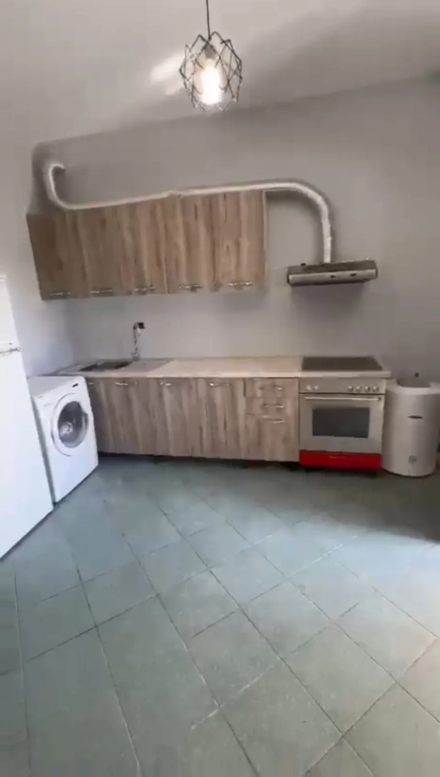 Vile Me Qera 2+1 Tek Zogu I Zi (ID BV22433) Tirane