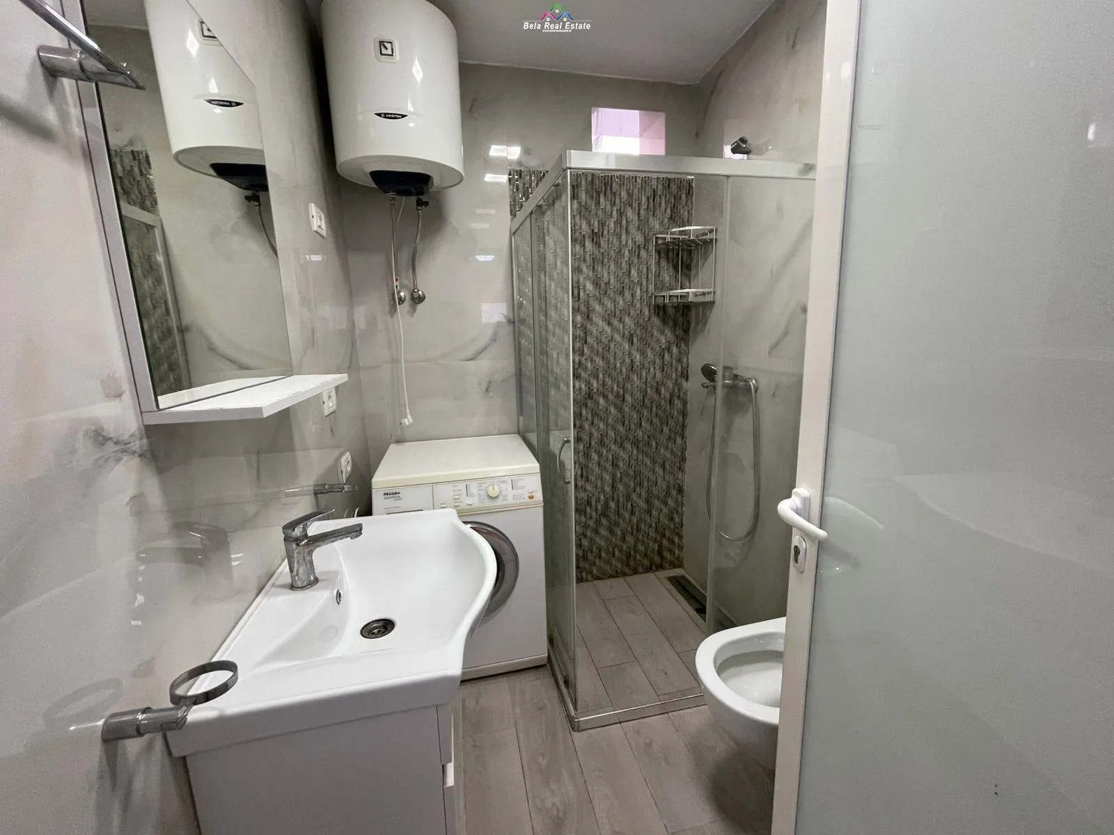 Vile Me Qera 2+1 Tek Kodra E Diellit ( ID BV22347) Tirane
