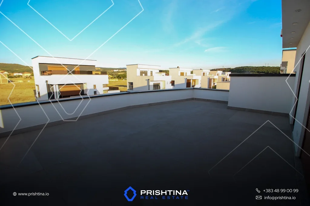 Shtëpi në #shitje 300m² te Bërnica e Poshtme