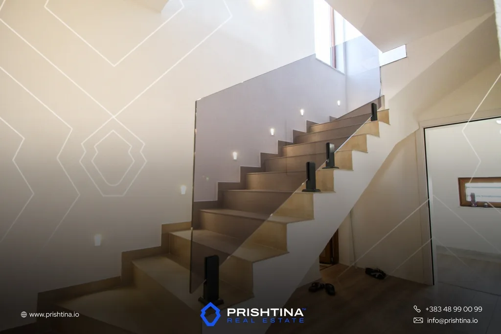 Shtëpi në #shitje 300m² te Bërnica e Poshtme