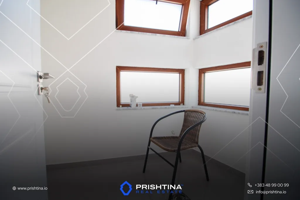 Shtëpi në #shitje 300m² te Bërnica e Poshtme