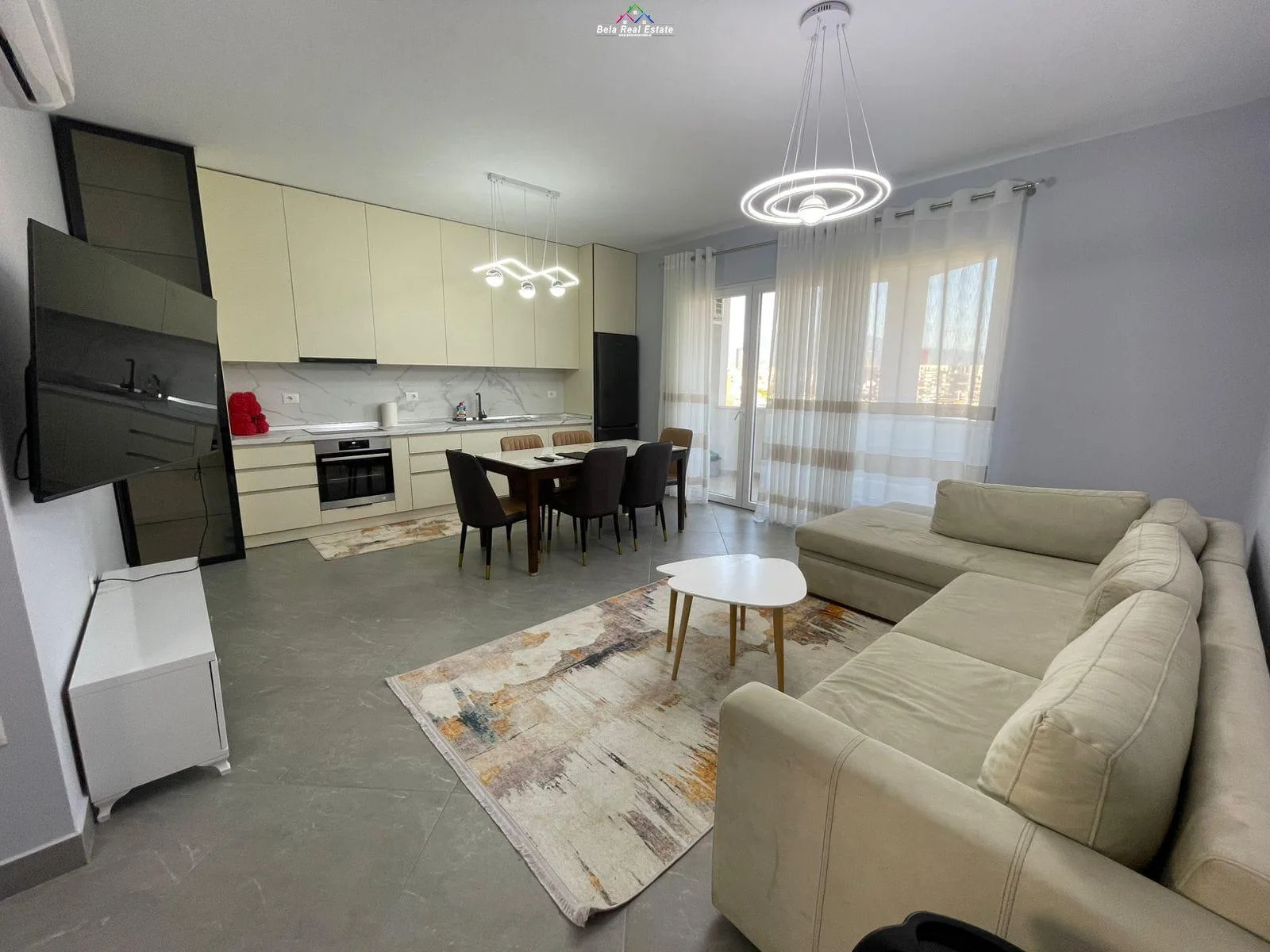 Apartament me qera 2+1+Post parkimi Tek Ish Fusha e Aviacionit (ID B2201465) Tirane​