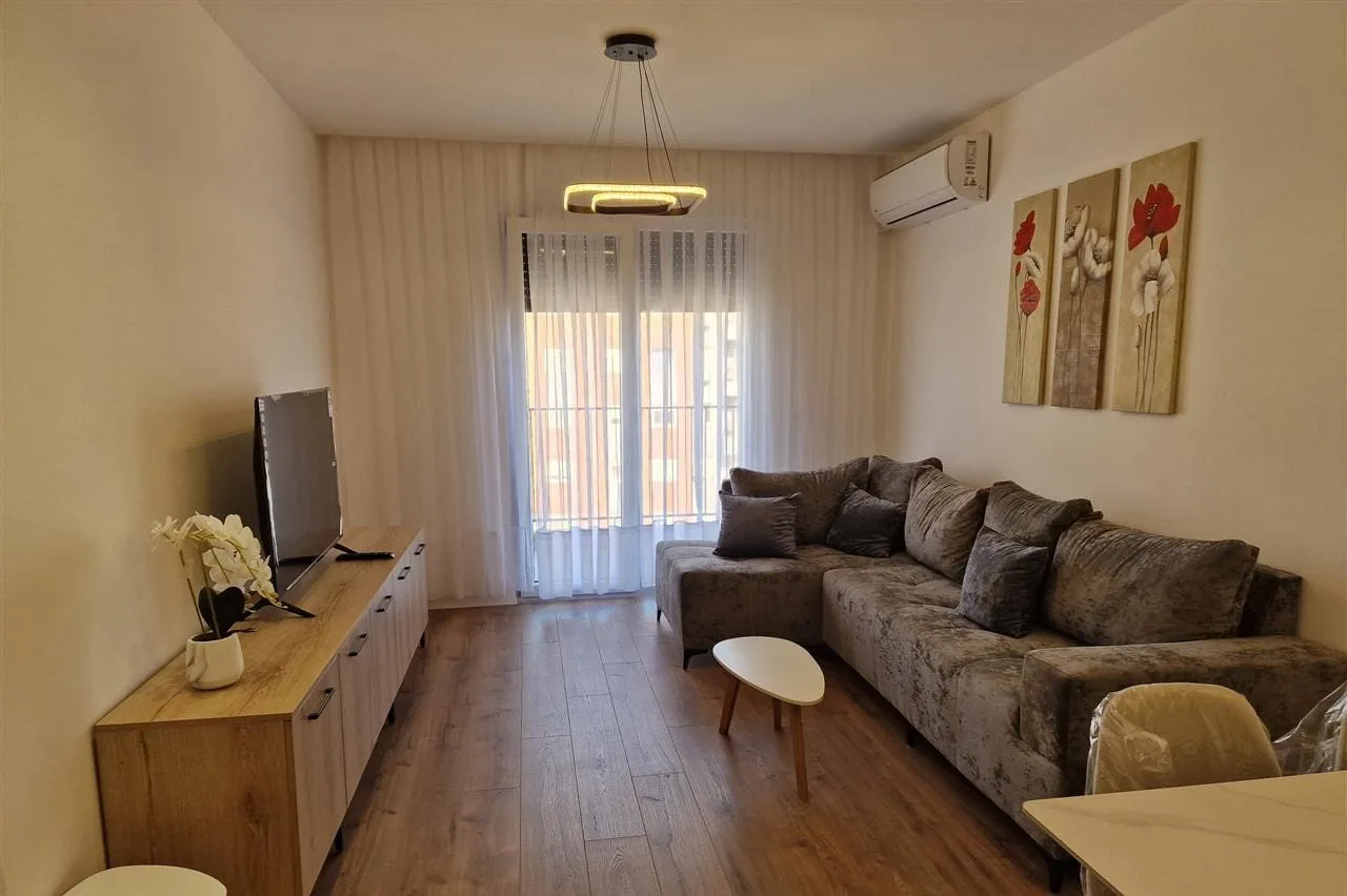 Apartament Me Qera 1+1 Ne Astir (ID B2101233) tirane
