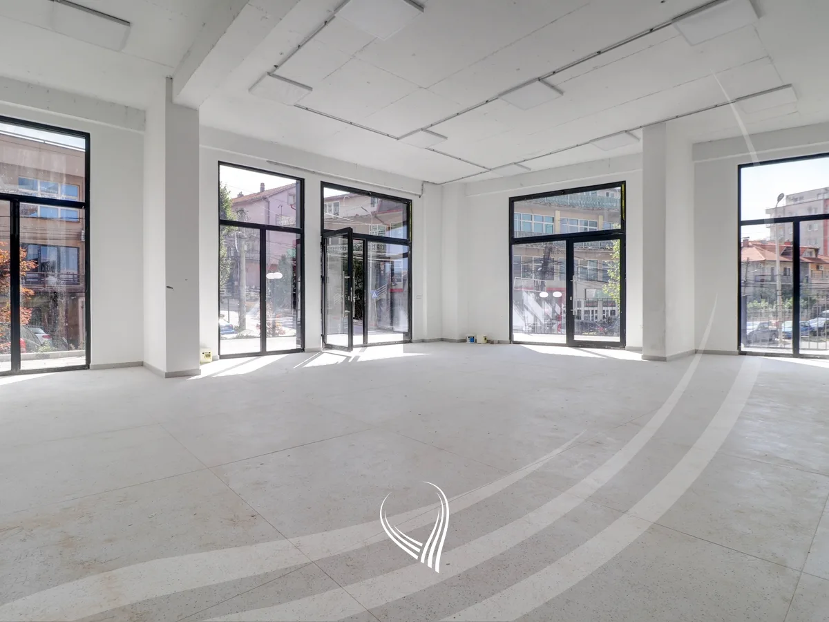 Lokal 550m2 me qira në lagjen Aktash – Kompleksi “Mileniumi”