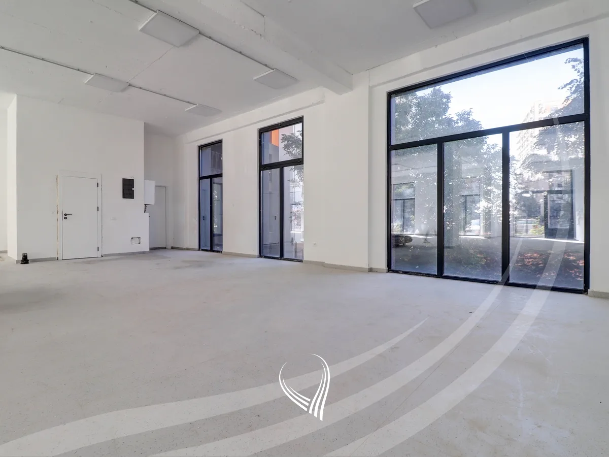 Lokal 550m2 me qira në lagjen Aktash – Kompleksi “Mileniumi”
