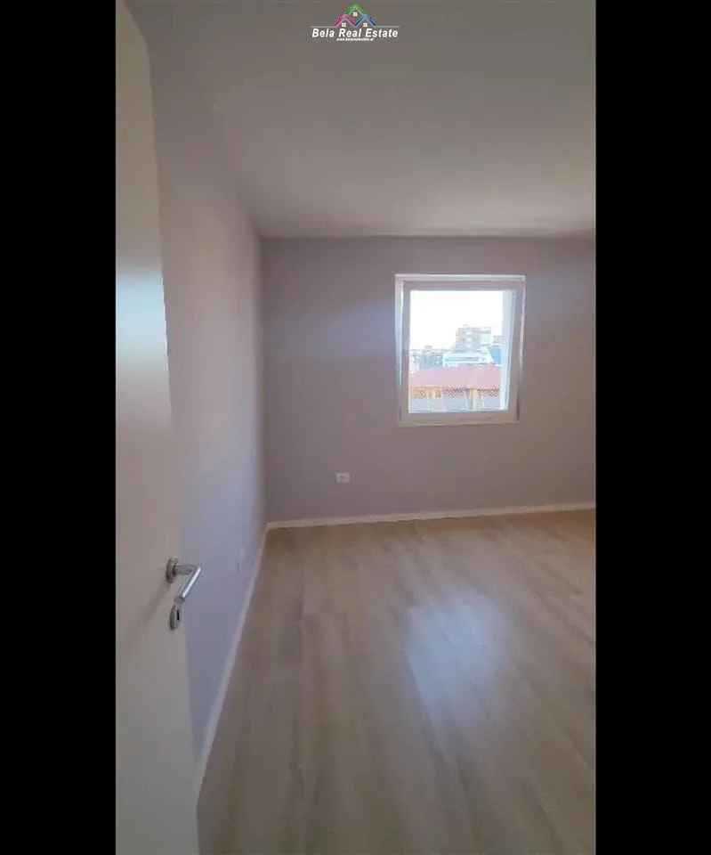 Apartament/Zyre Me Qera 2+1 Tek Pazari i Ri (ID B221286) Tirane