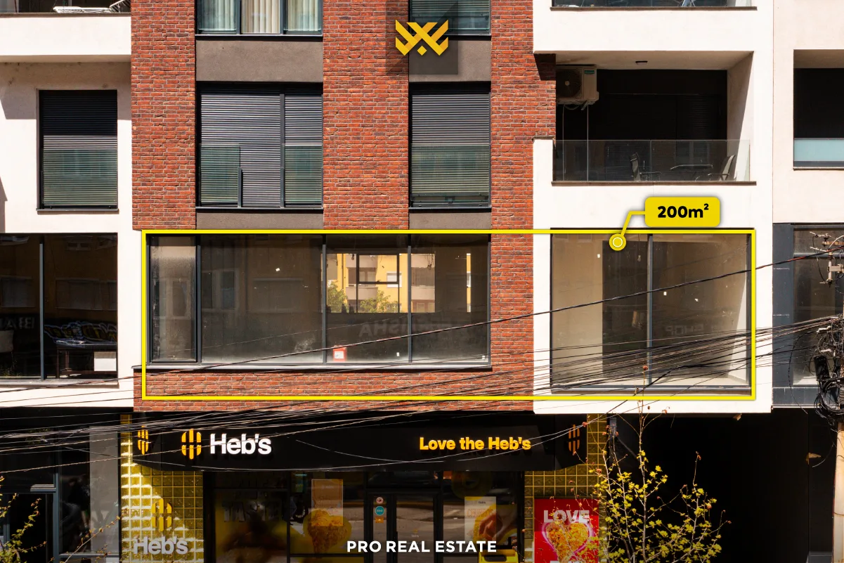 Lokal 200m² me #QIRA në Fushë Kosovë