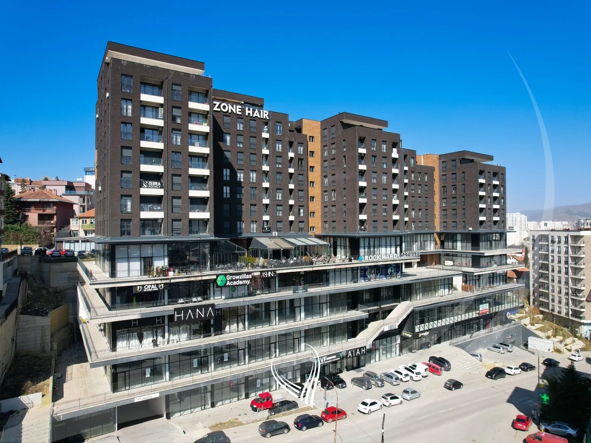 Zyre 850.8m2 me qira në lagjen Arbëria – Dragodan – Kompleksi Artis