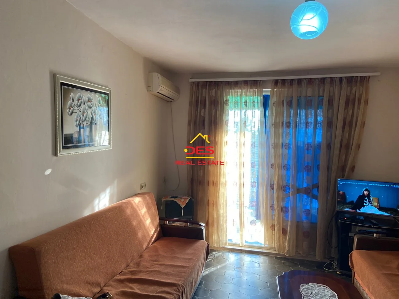 Shitet apartament 2+1 në qendër të qytetit, elbasan.