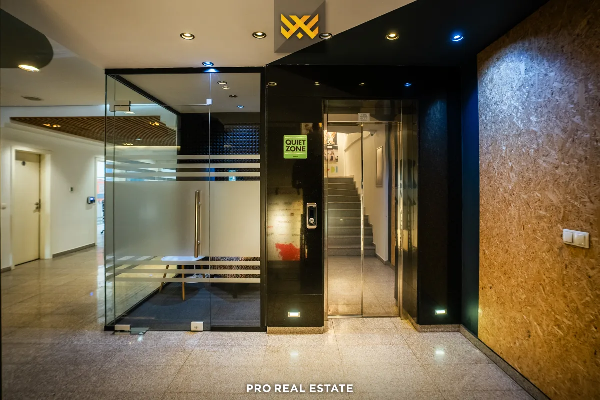 Objekt 2900m² me #QIRA në Aktash