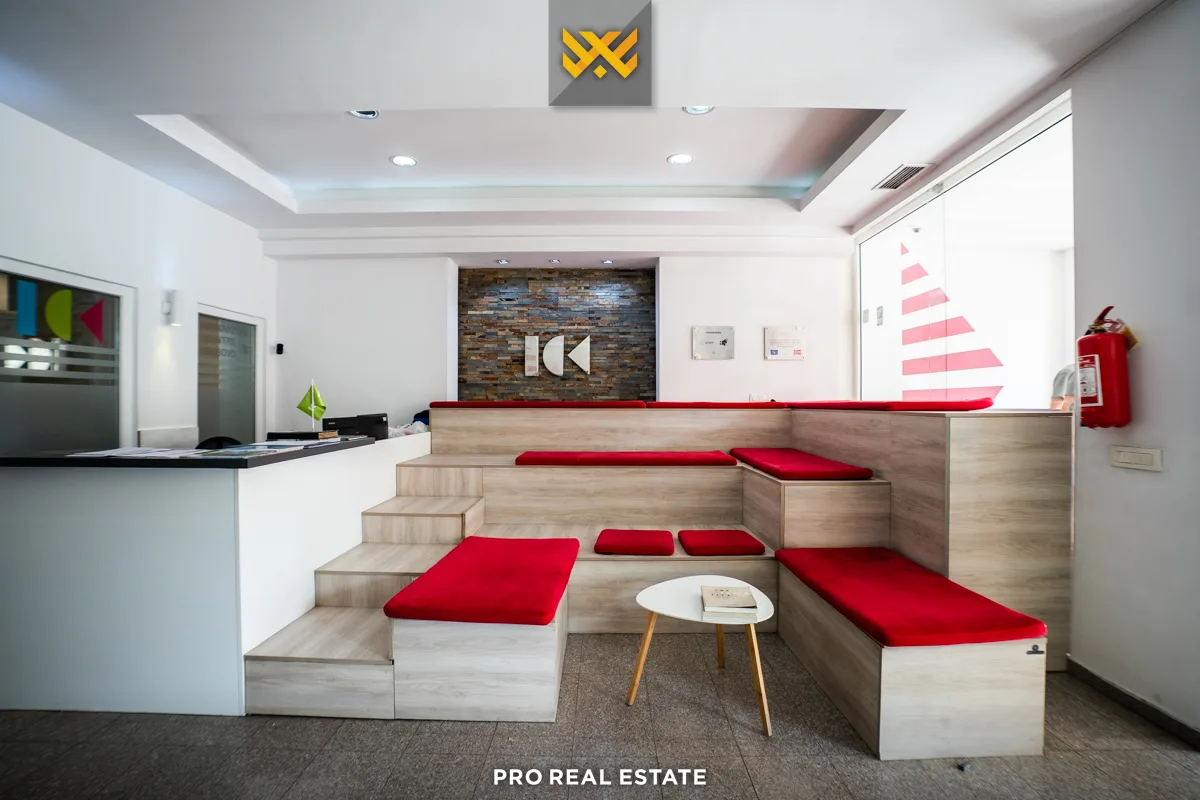 Objekt 2900m² me #QIRA në Aktash