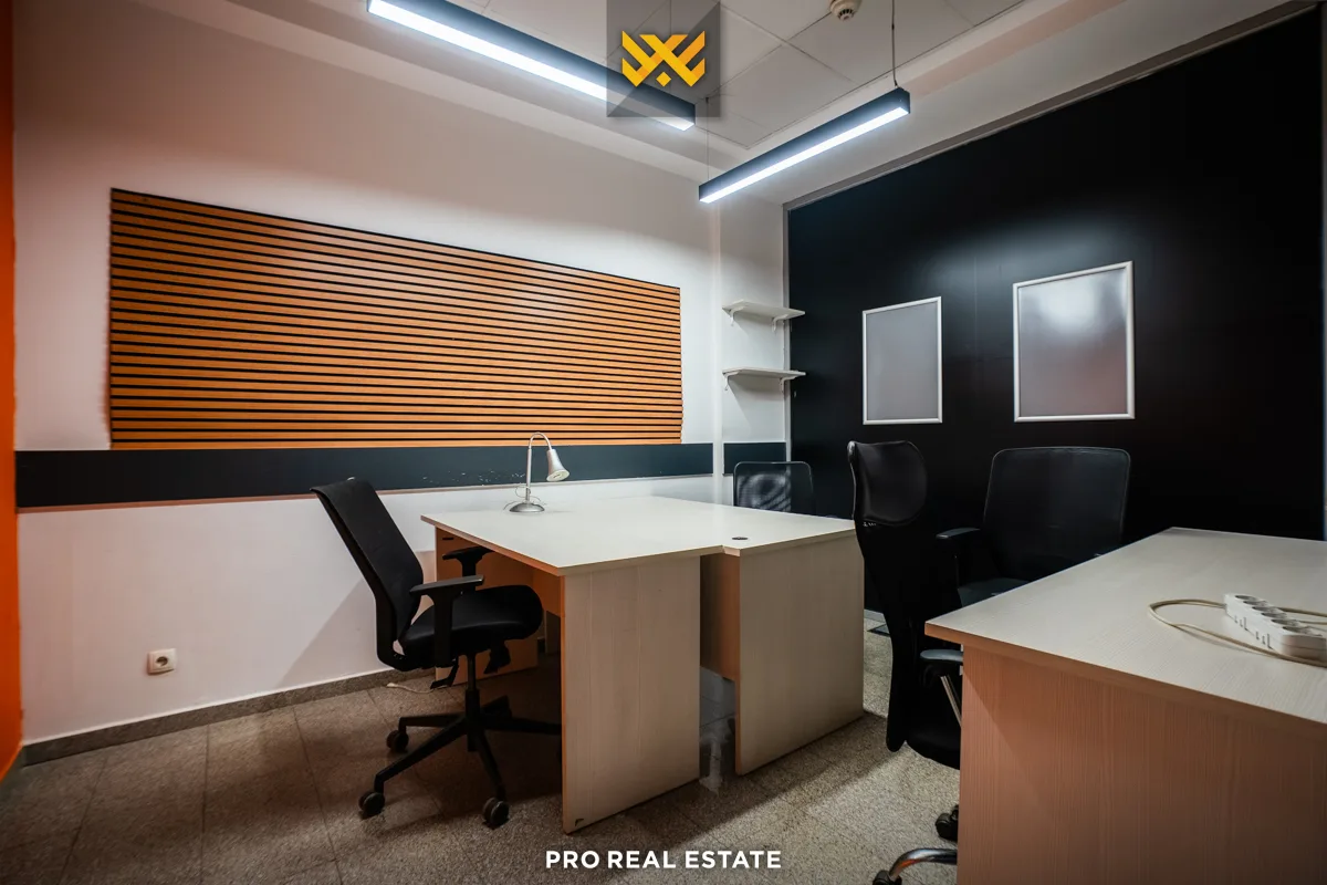 Objekt 2900m² me #QIRA në Aktash