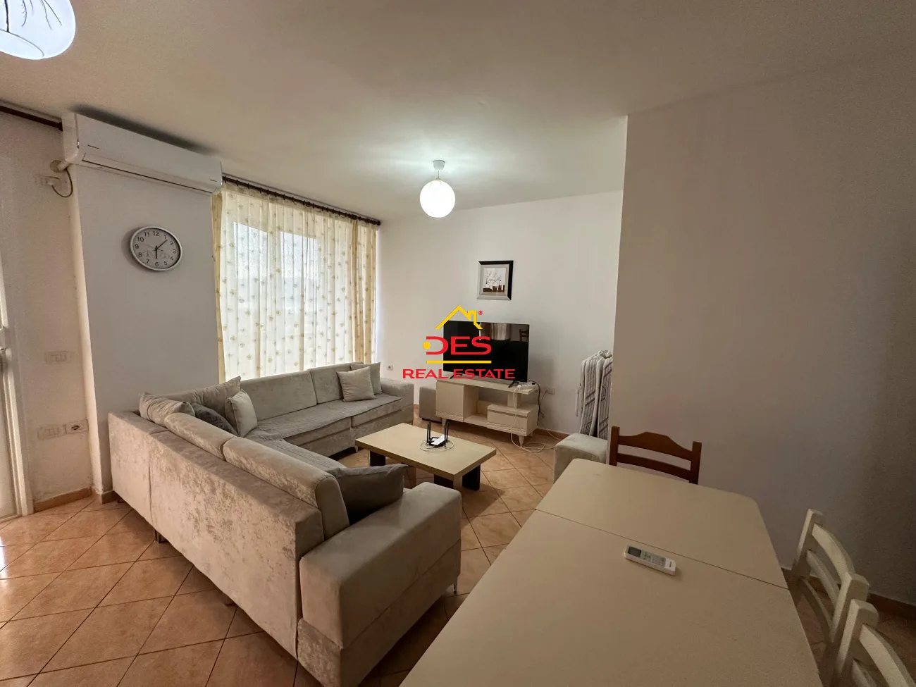 JEPET ME QIRA APARTAMENT 1+1 PRANË PORTIT ,VLORË 📍 Te Ish- Karburant Vola