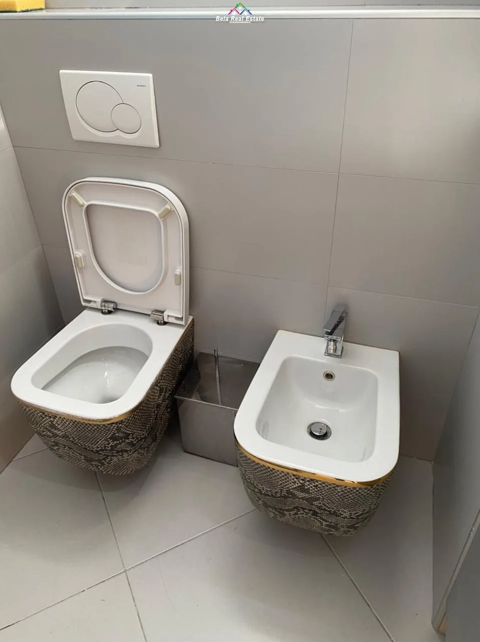 Apartament Me Qera 1+1 Ne Myslym Shyr (ID B2101637) Tirane