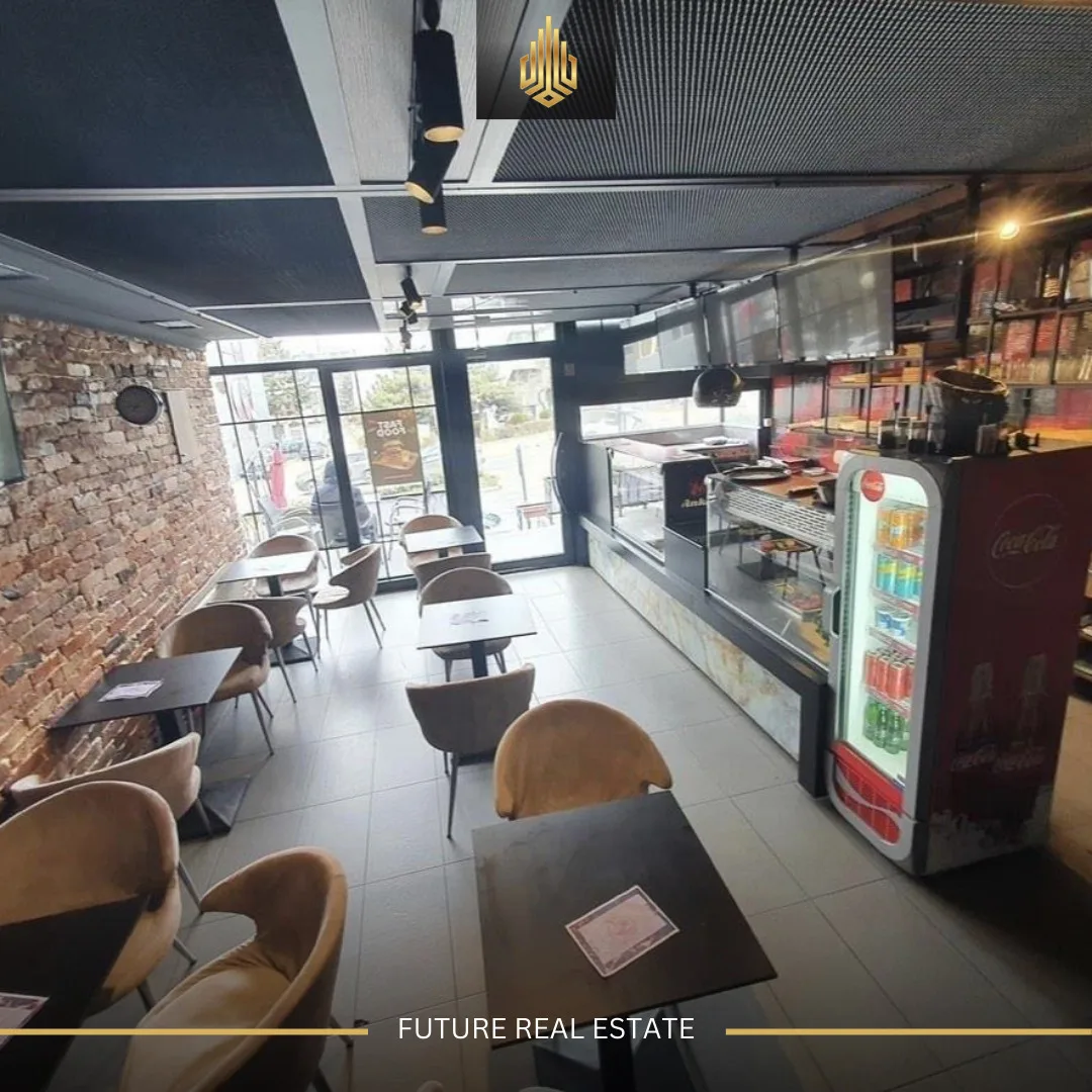 Lokal me QERA/50m²