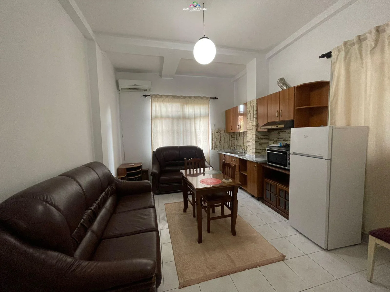 Apartament me Qera 1+1 ne Qender  (B211304) Tirane
