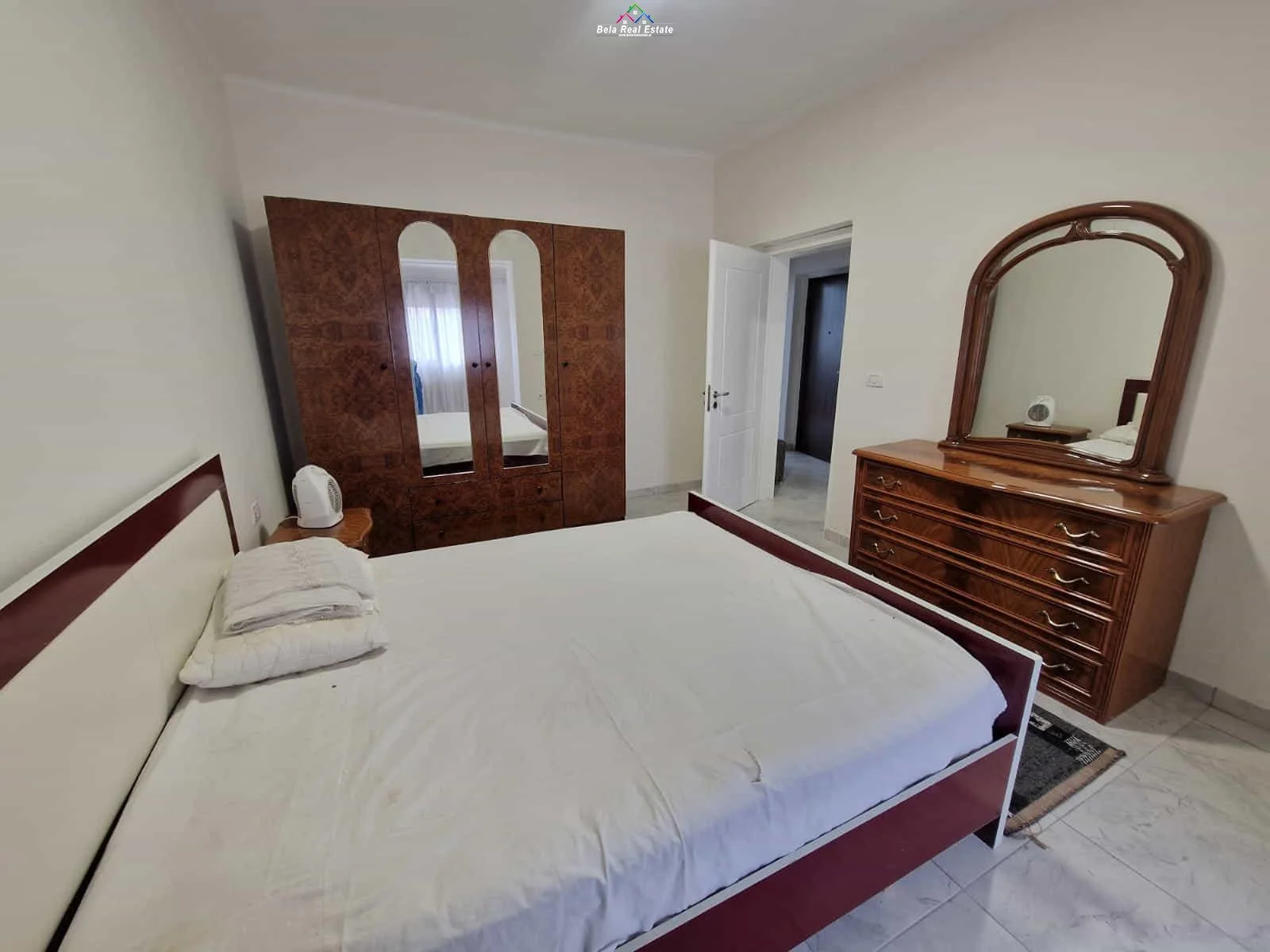 Apartament Me Qera 2+1 Tek Zogu i Zi  ( ID B221420) Tirane