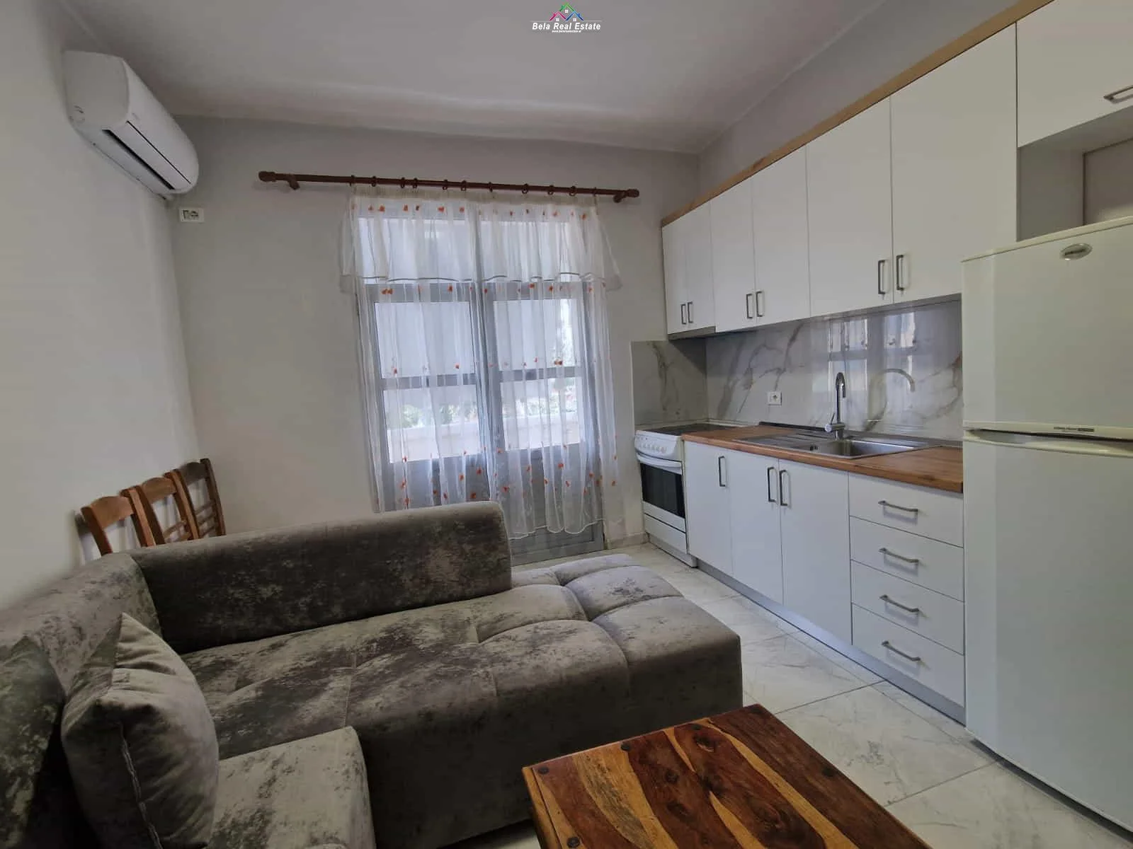 Apartament Me Qera 2+1 Tek Zogu i Zi  ( ID B221420) Tirane