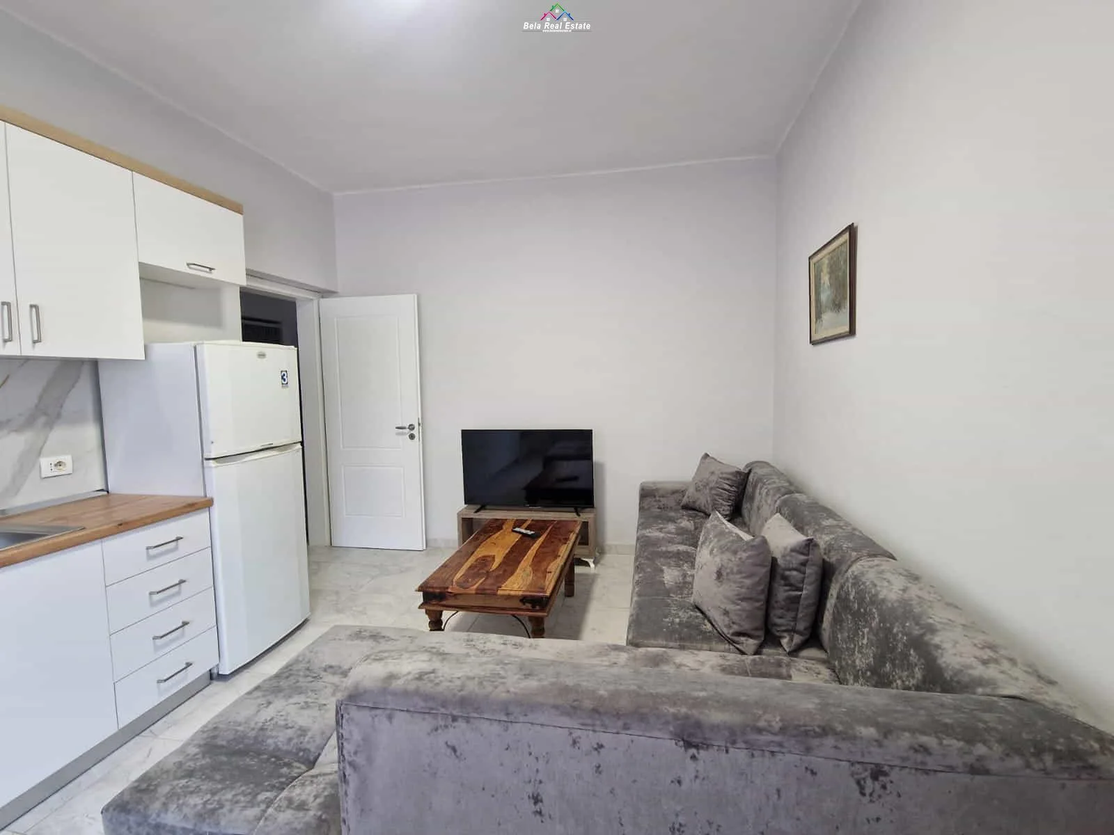 Apartament Me Qera 2+1 Tek Zogu i Zi  ( ID B221420) Tirane