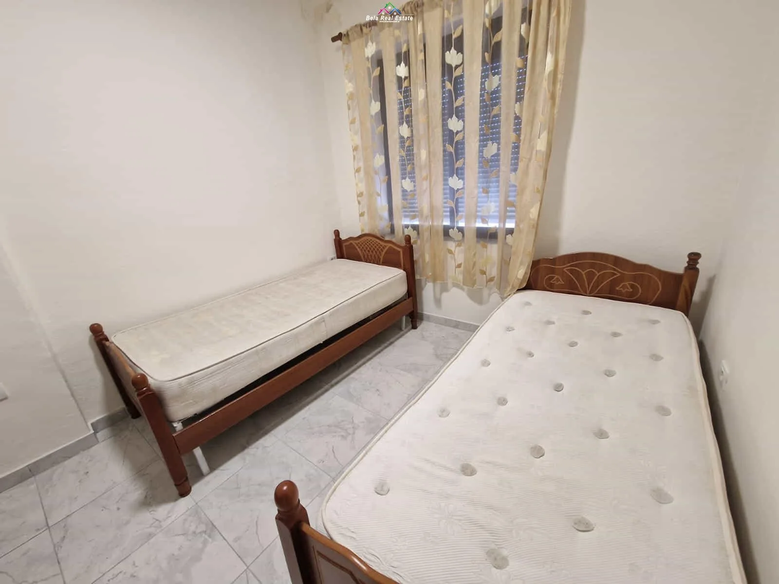 Apartament Me Qera 2+1 Tek Zogu i Zi  ( ID B221420) Tirane