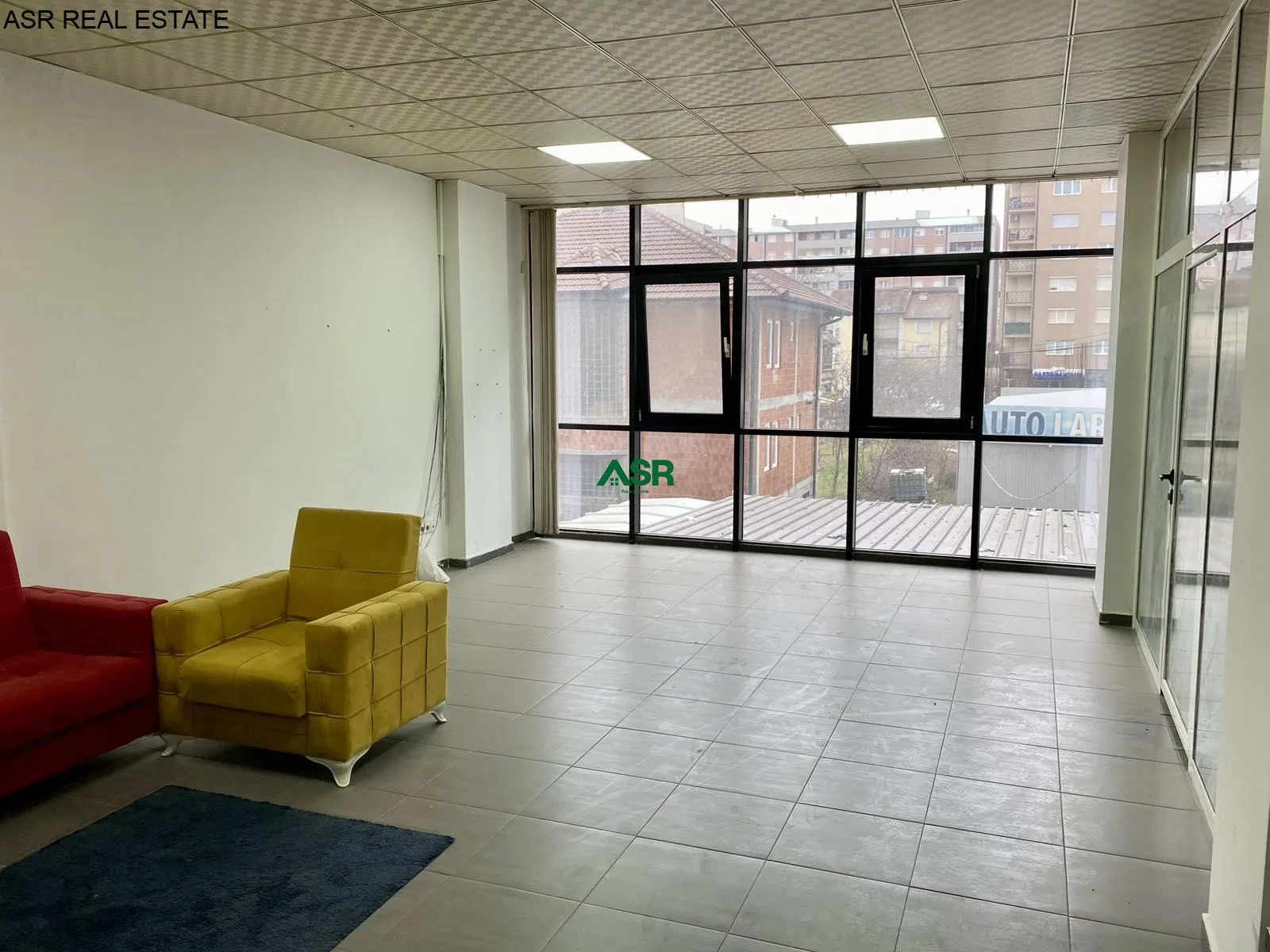 #ID:3345 Lokal 71m2 me #qira në qender te qytetit, afer shkolles Mihal Graneno. ne Fushe Kosove.