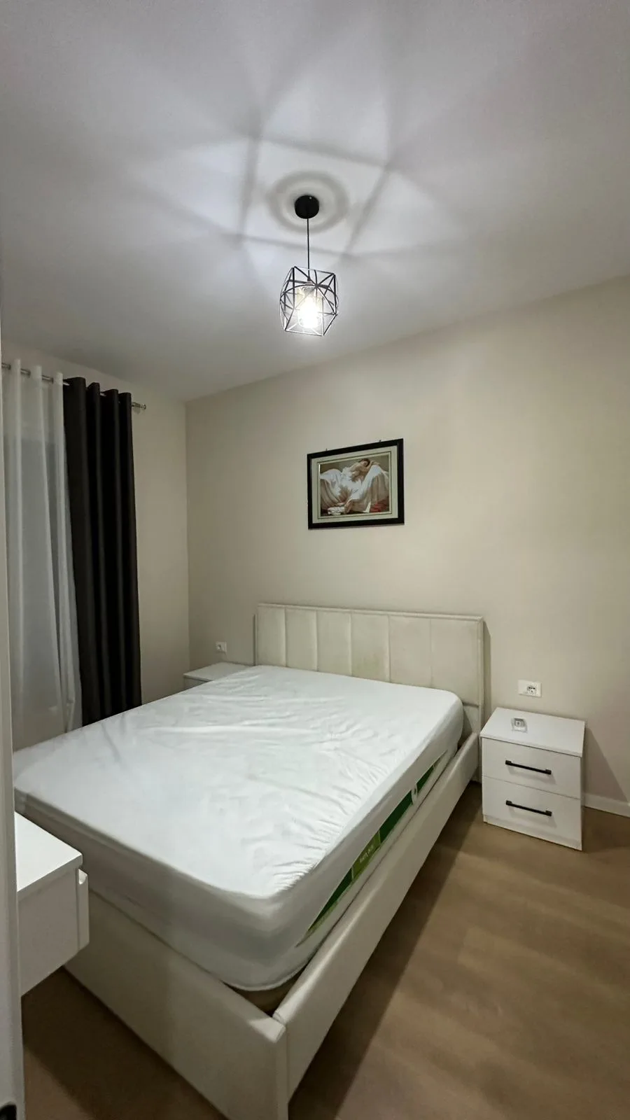 Apartament Me Qera 1+1+Post Parkimi Tek 5 Maji (ID B2101235) Tirane