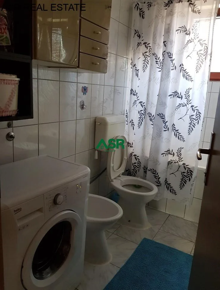 Ofrohet #banesa me #qira në lagjen qender  te Prishtines,