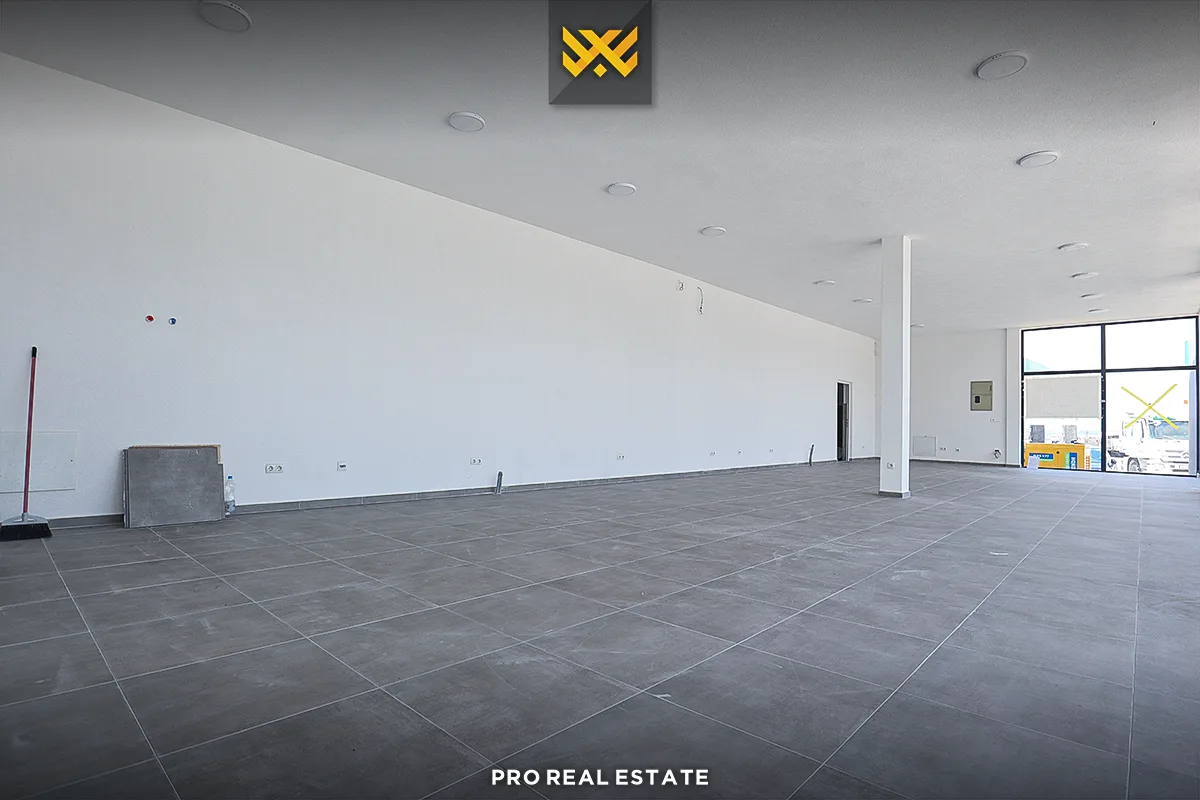 Lokal 130m² me #QIRA në Mazgit