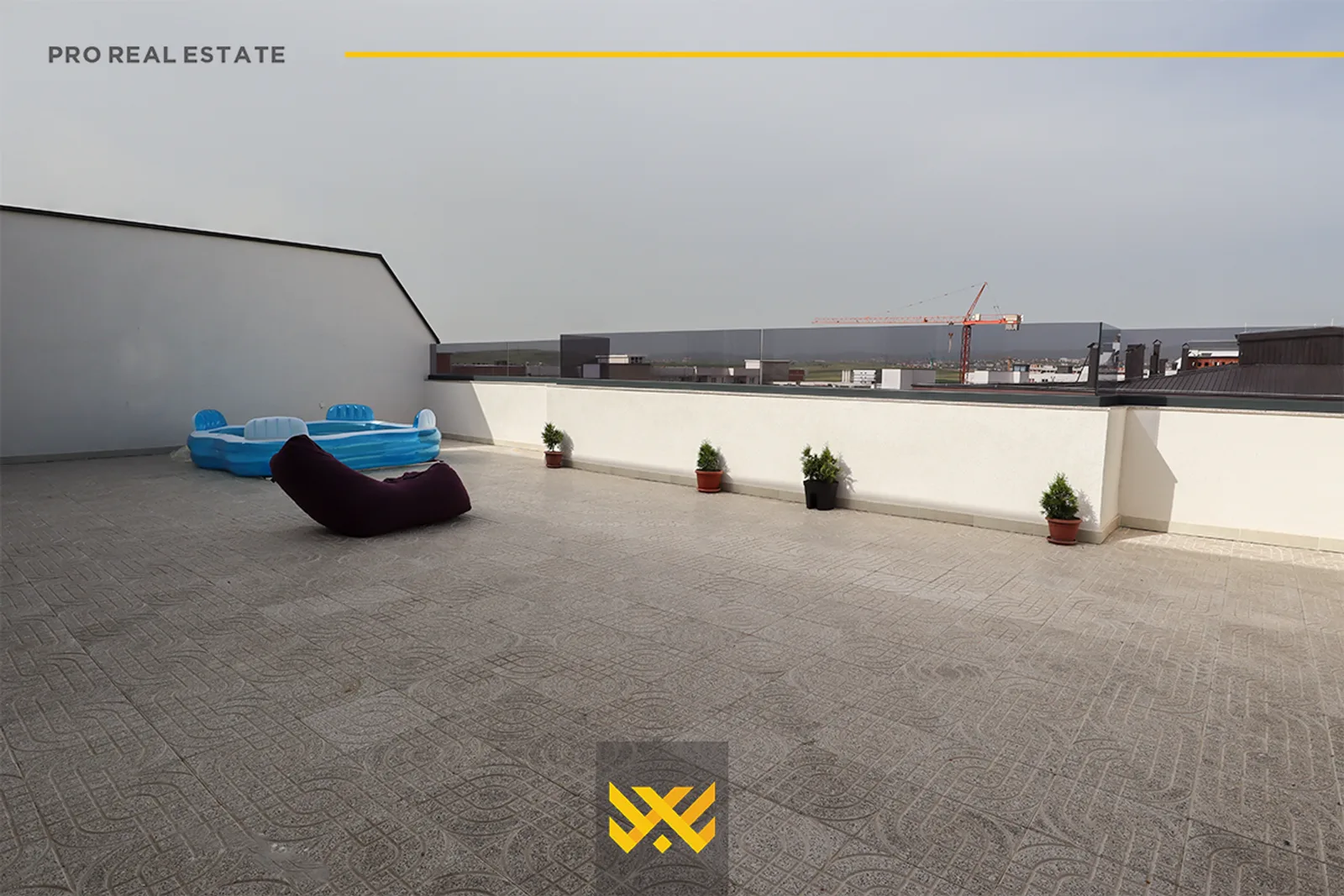 Penthouse 131.8m² + 91.3m² terasë në #SHITJE në Fushë Kosovë.