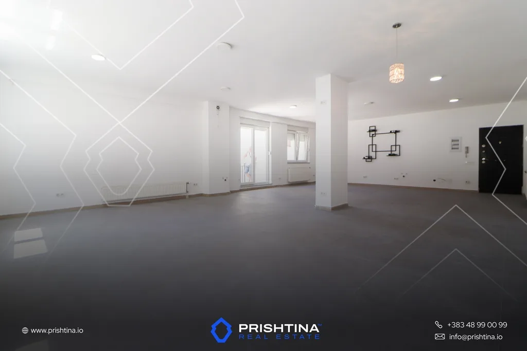 Zyre me #shitje 89.1m² te Rruga B