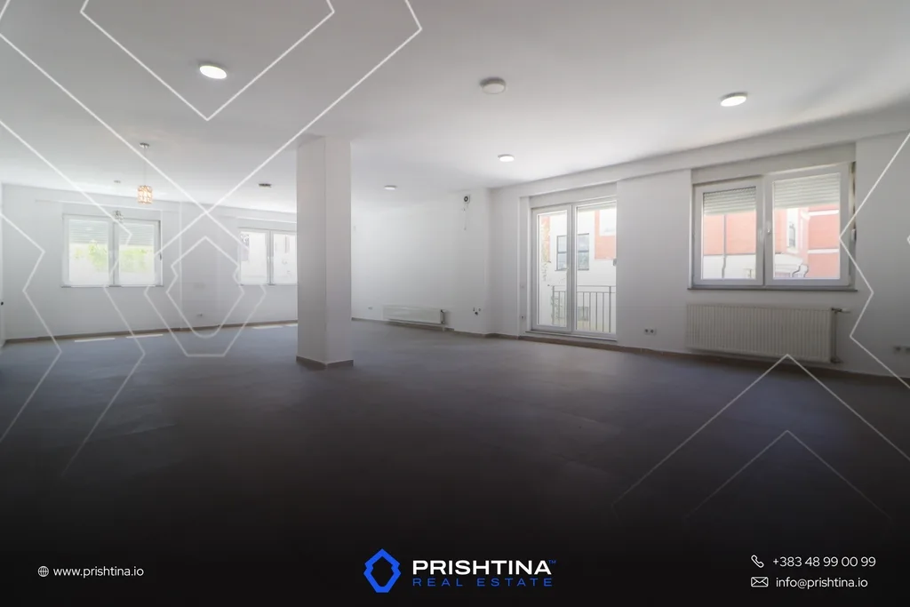 Zyre me #shitje 89.1m² te Rruga B