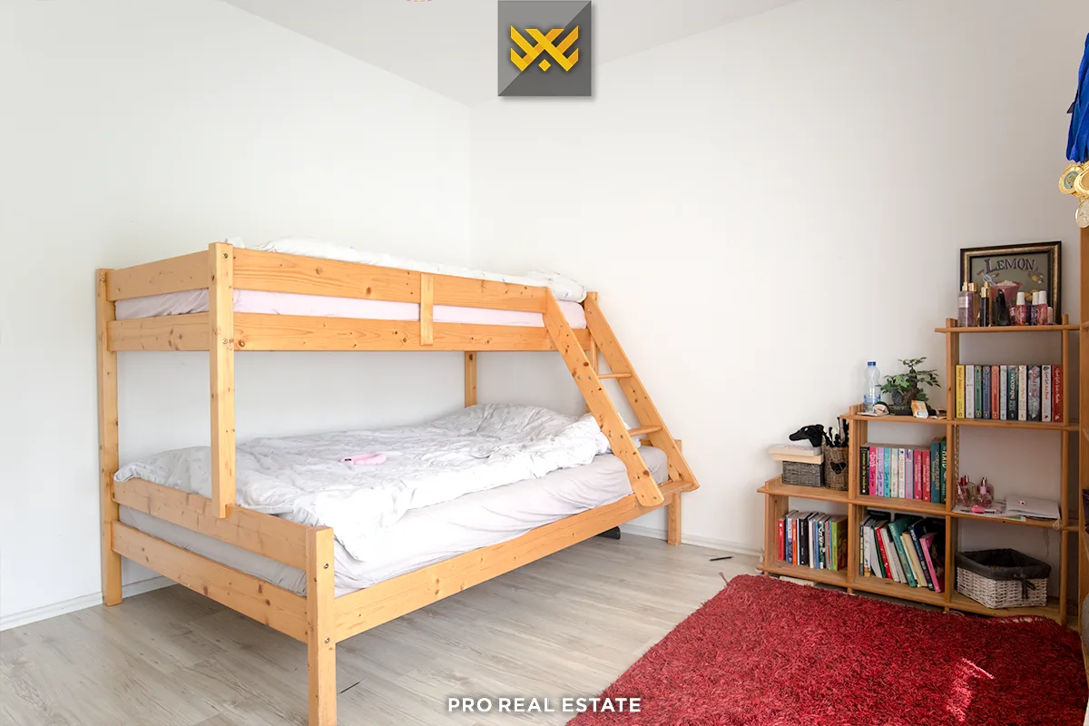 Shtëpi 230m² për #SHITJE në Matiçan.