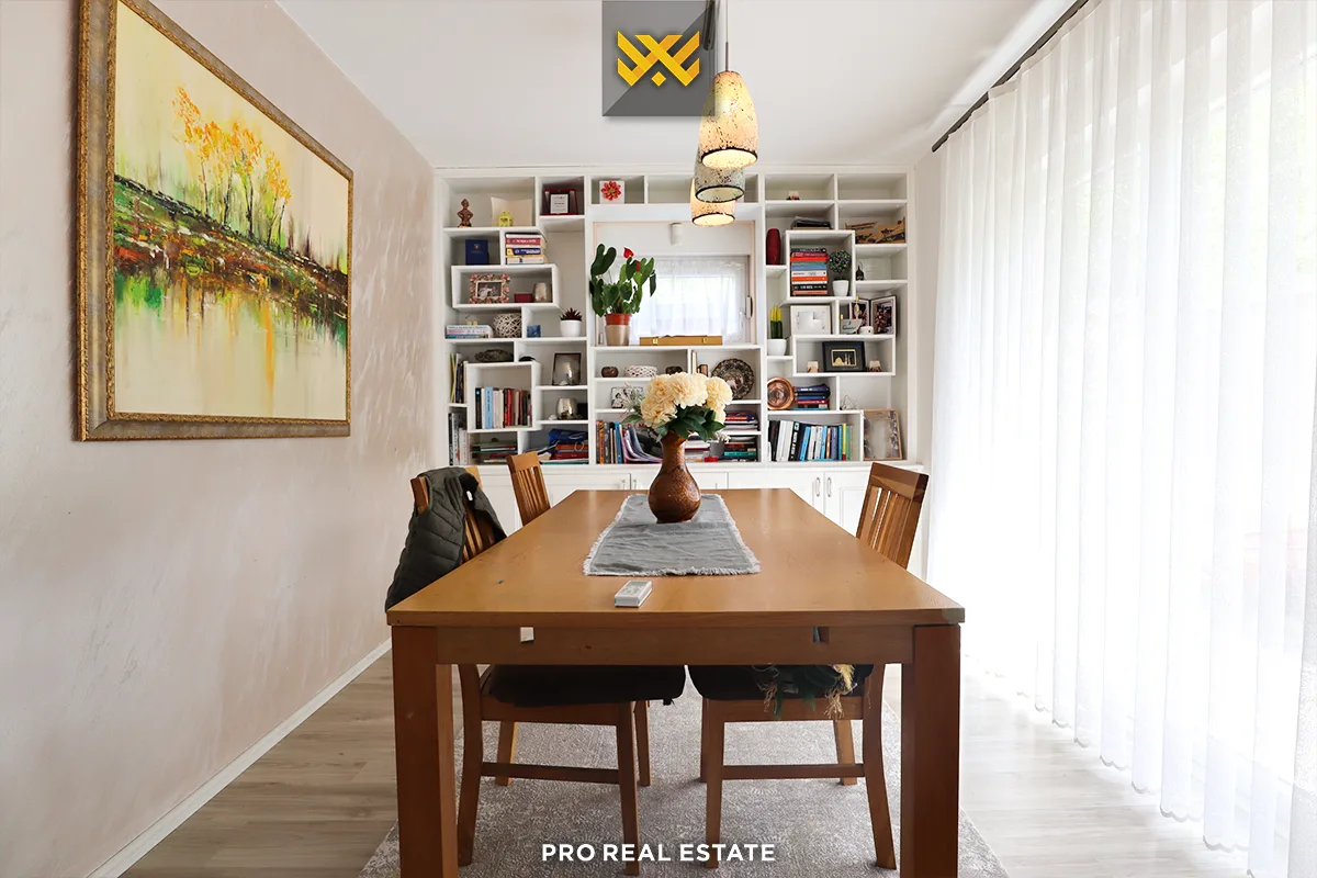 Shtëpi 230m² për #SHITJE në Matiçan.