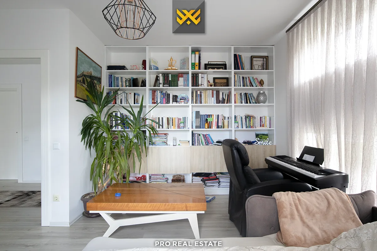 Shtëpi 230m² për #SHITJE në Matiçan.