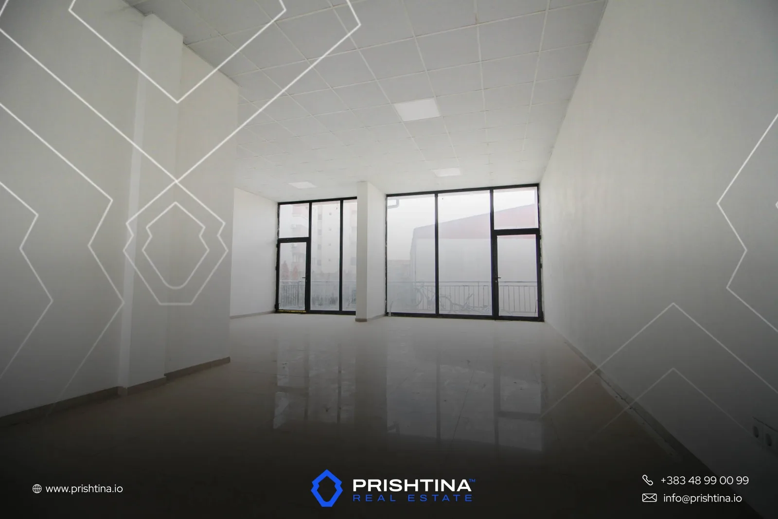 Lokal në shitje 235m² në Fushë Kosovë