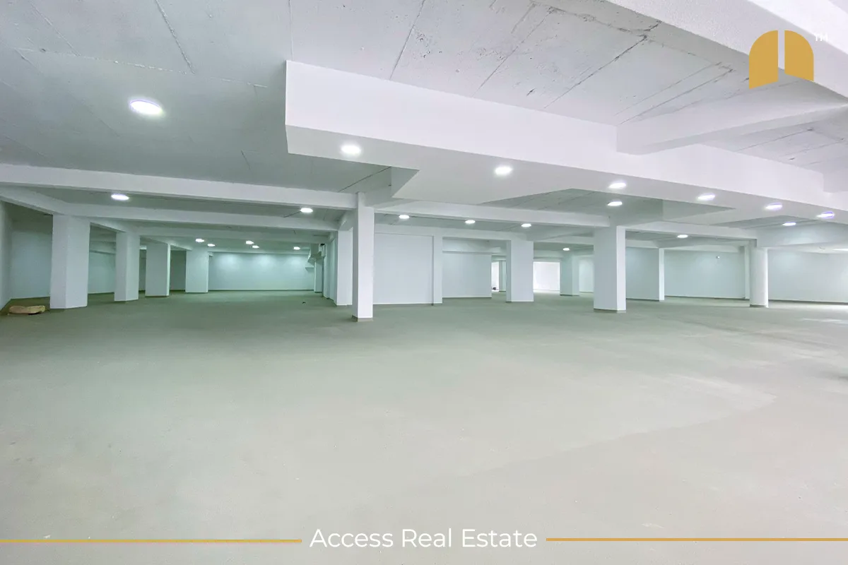 HAPËSIRË AFARISTE me QIRA – Rruga C – 500m²