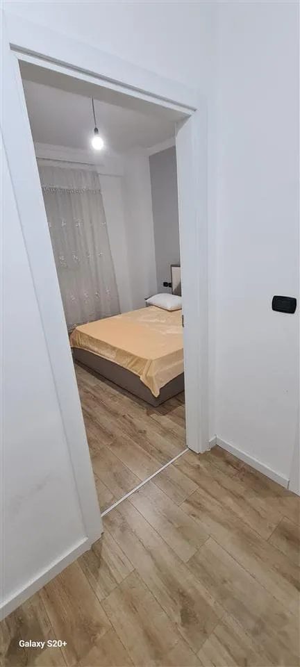 Apartament Me Qera 2+1 Tek Rruga Elbasanit (ID B220372) Tirane.