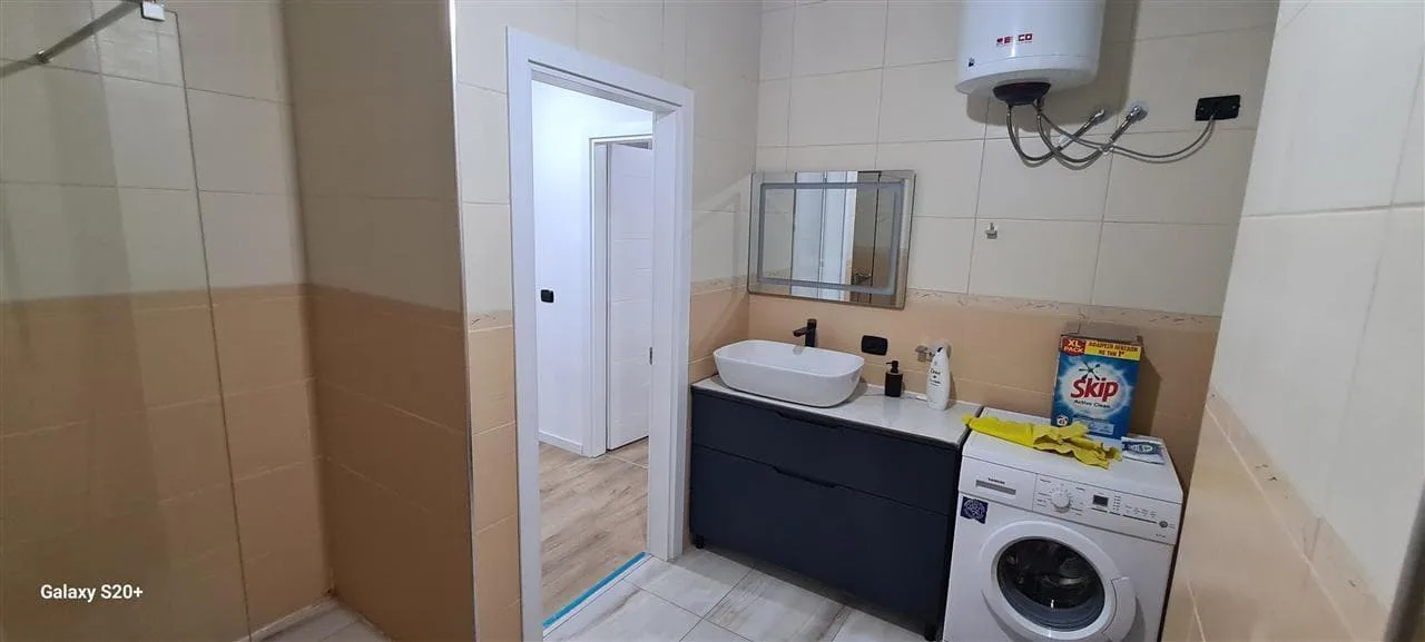 Apartament Me Qera 2+1 Tek Rruga Elbasanit (ID B220372) Tirane.