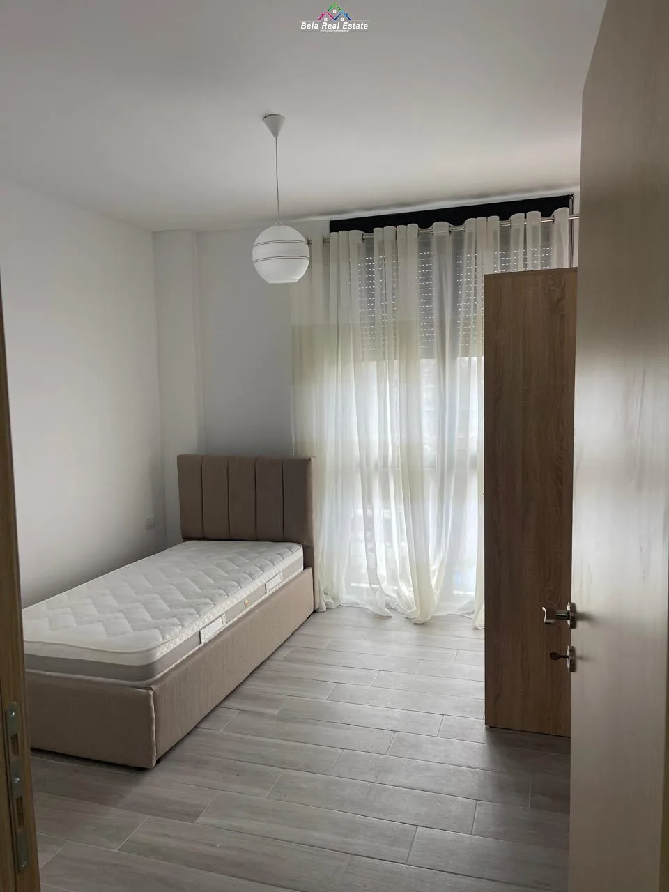 Apartament Me Qera 3+1 tek 5 Maji (ID B230137) Tirane.
